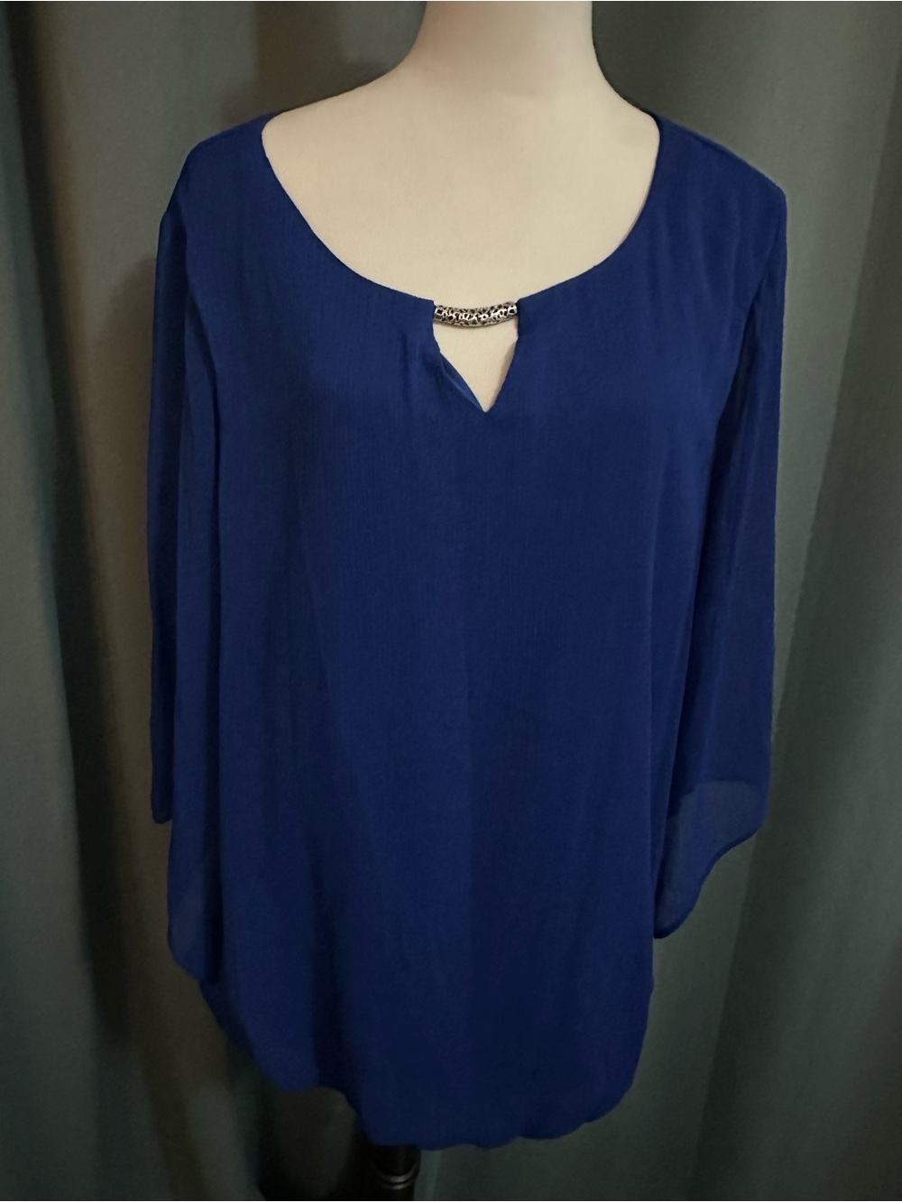 I.N. Studio Woman Blouse 1X Blue Sheer Bell Sleeve Keyhole Lined Dressy Top
